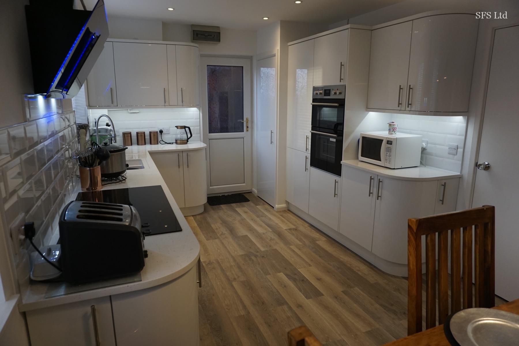 Kitchen refurbishment in Newport Pagnell-3
